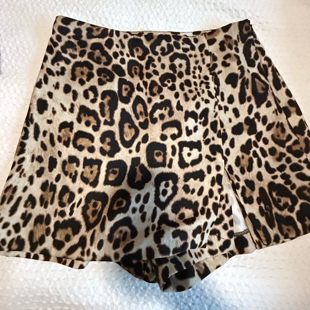 ZARA Leopard Print Mini Skirt in Brown and Black